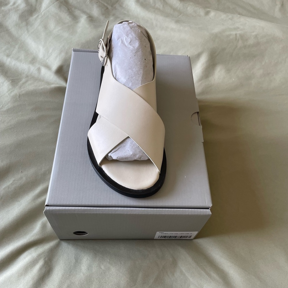 Everlane The City Crossover Sandal Ivory